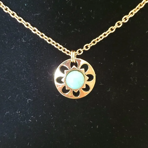 3 in 1 Premier Designs Necklace - Picture 2 of 3